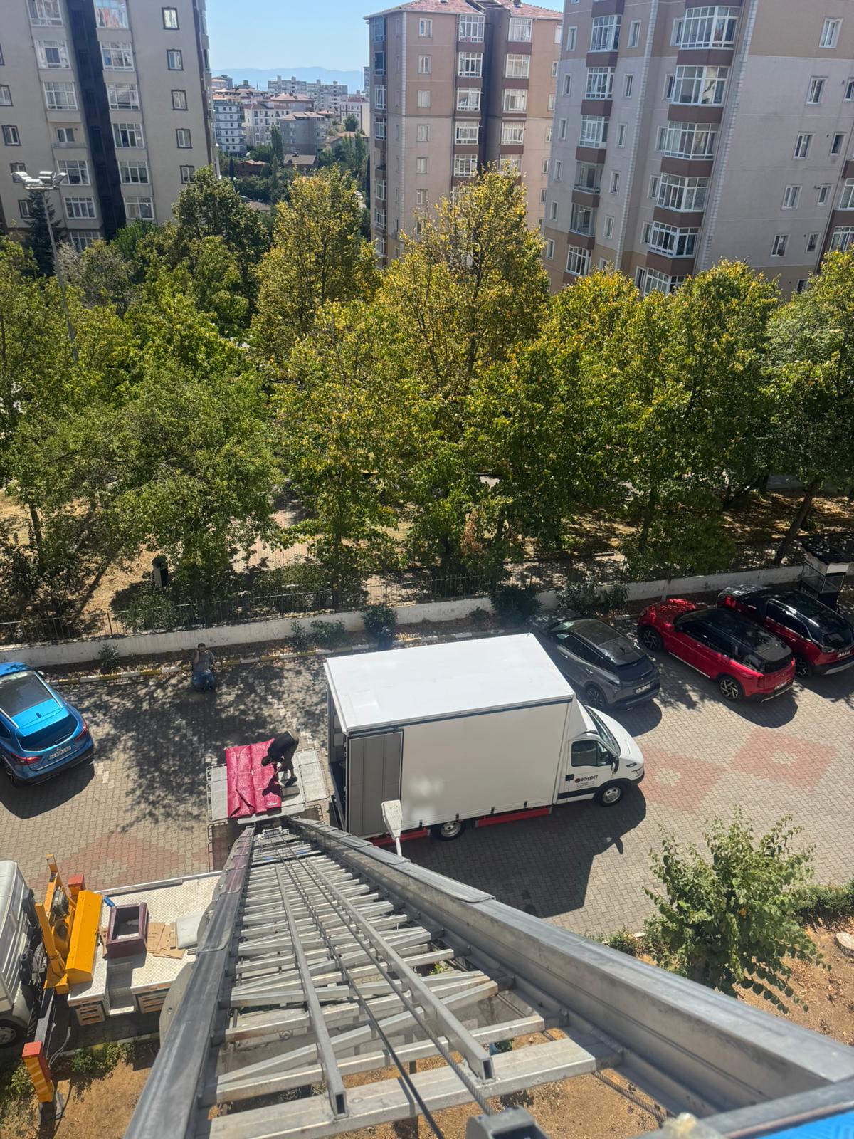 İstanbul Asansörlü Evden Eve Nakliyat Hizmeti